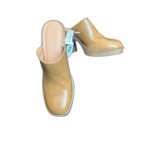 💸 5 for $50 Woman Shoes Mules Tan 9.5
